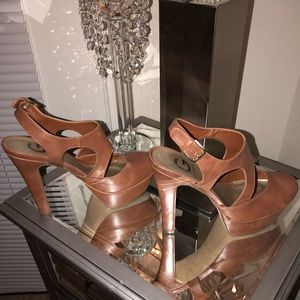 Guess Platform Retro Heels